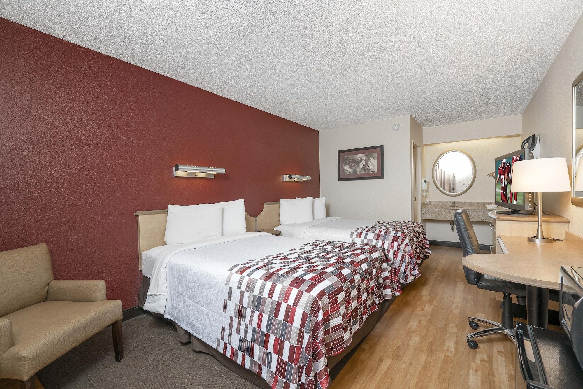 Red Roof Inn Philadelphia - Oxford Valley Langhorne Dış mekan fotoğraf