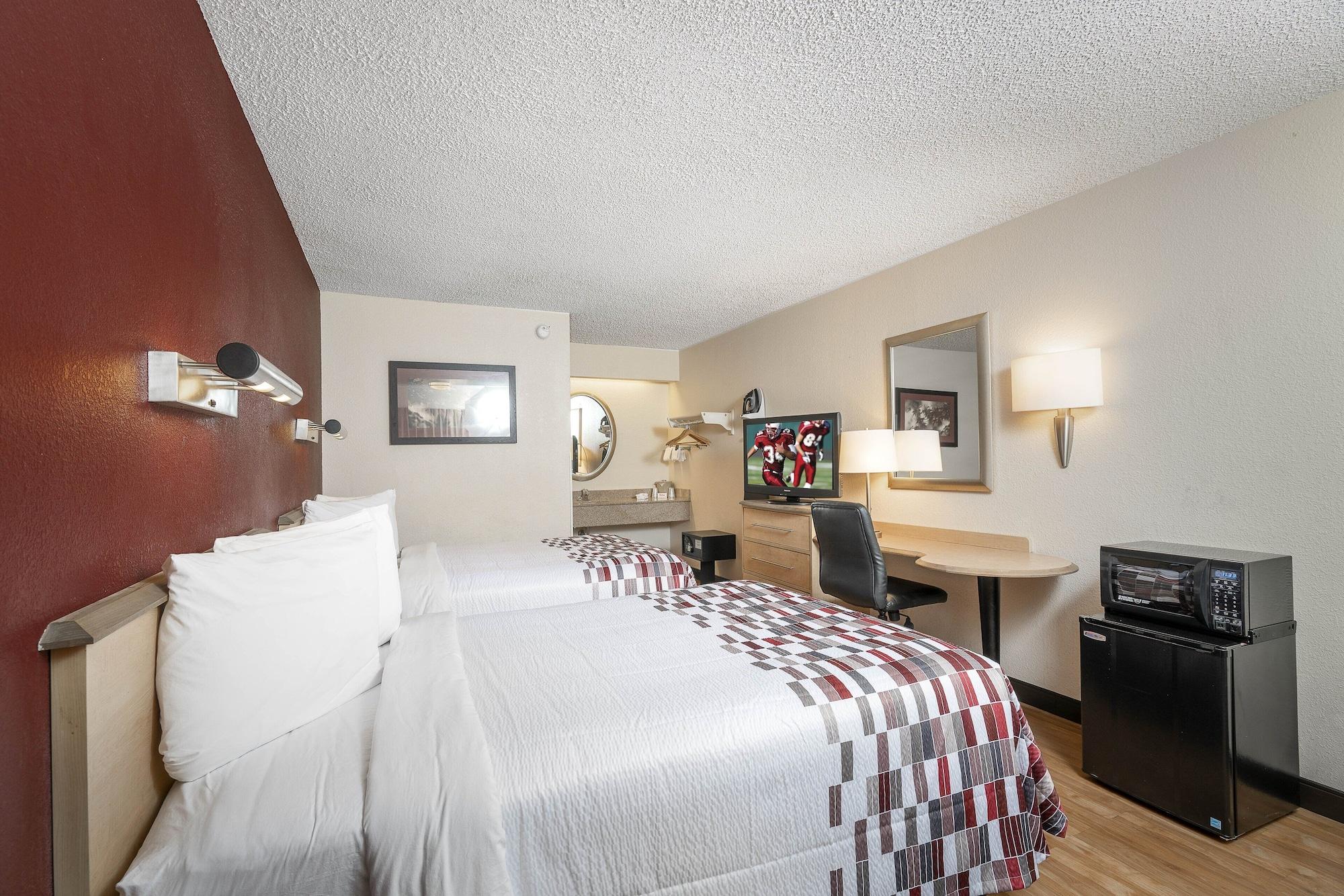 Red Roof Inn Philadelphia - Oxford Valley Langhorne Dış mekan fotoğraf