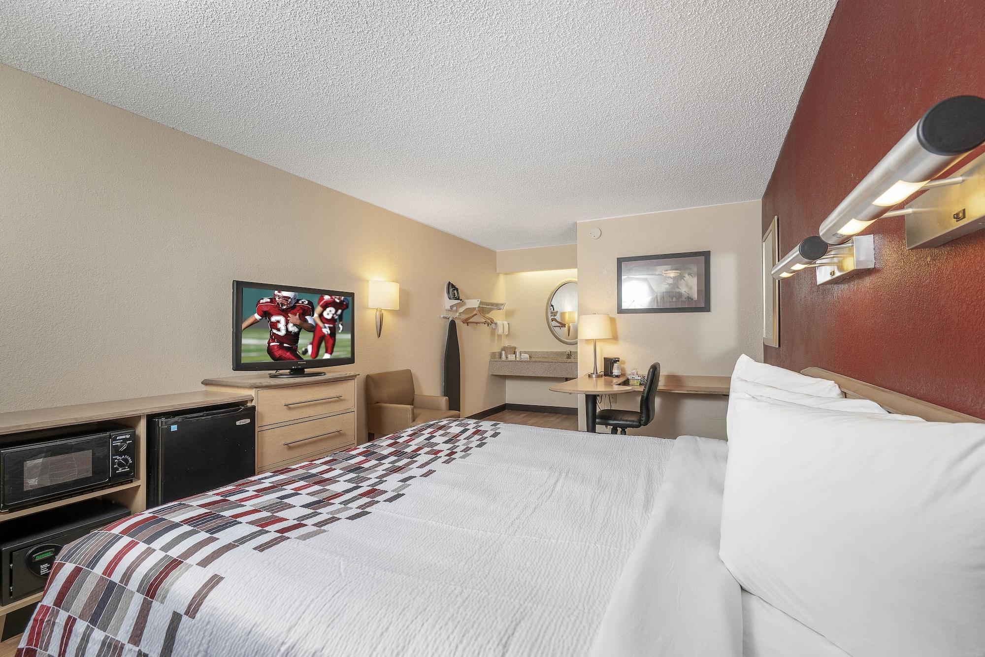 Red Roof Inn Philadelphia - Oxford Valley Langhorne Dış mekan fotoğraf