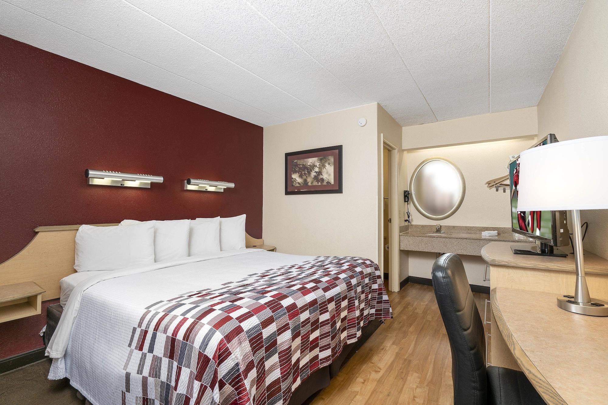 Red Roof Inn Philadelphia - Oxford Valley Langhorne Dış mekan fotoğraf