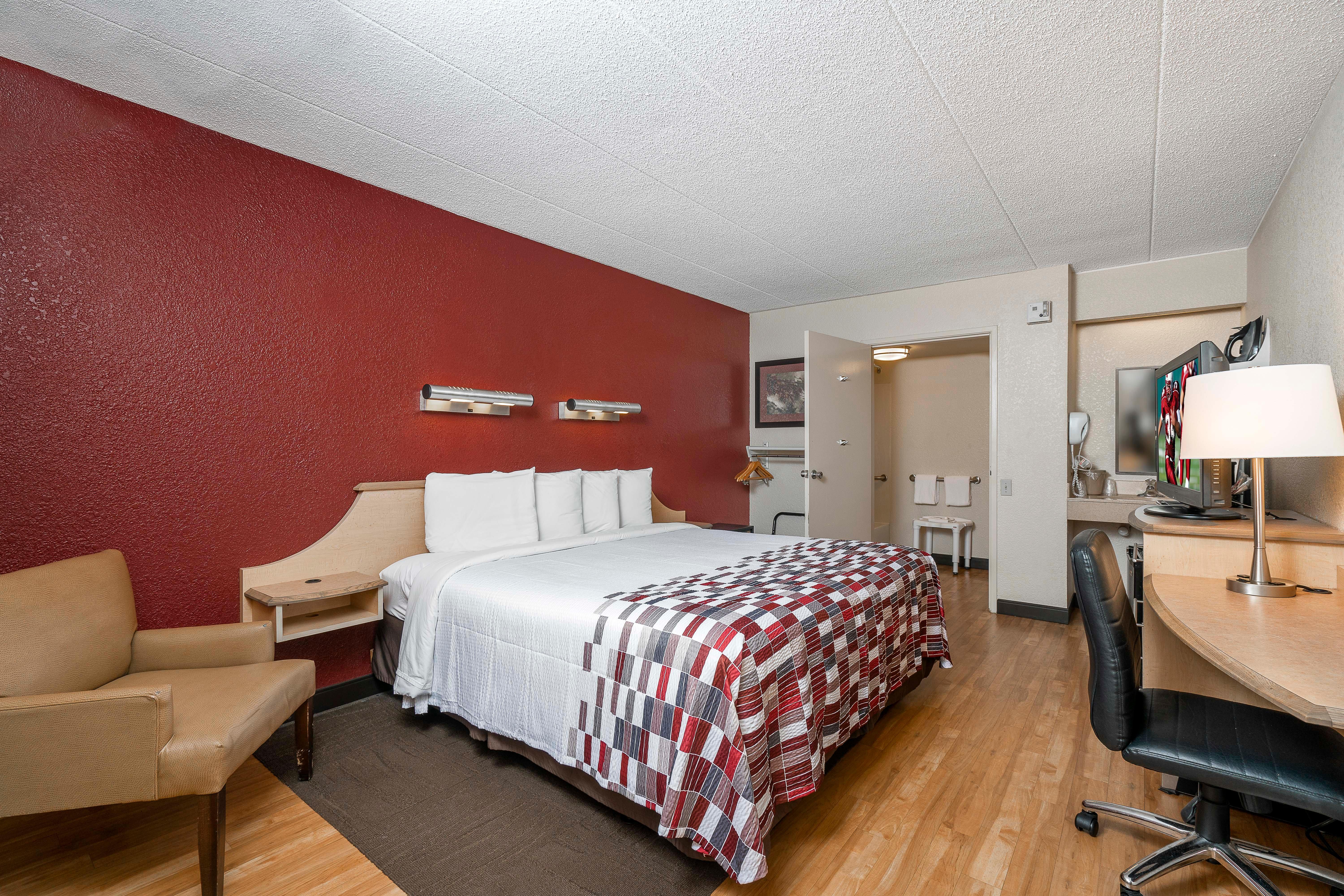 Red Roof Inn Philadelphia - Oxford Valley Langhorne Dış mekan fotoğraf