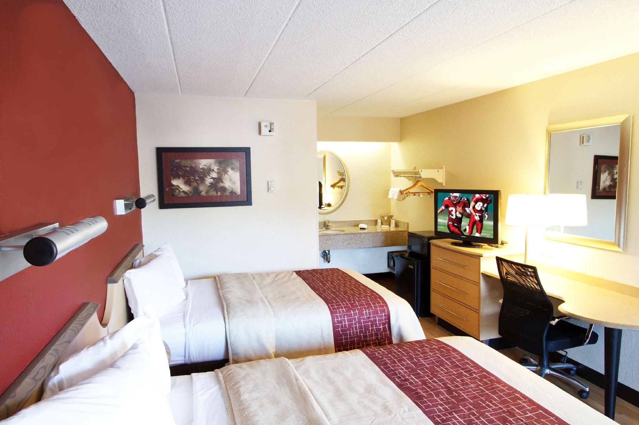 Red Roof Inn Philadelphia - Oxford Valley Langhorne Dış mekan fotoğraf