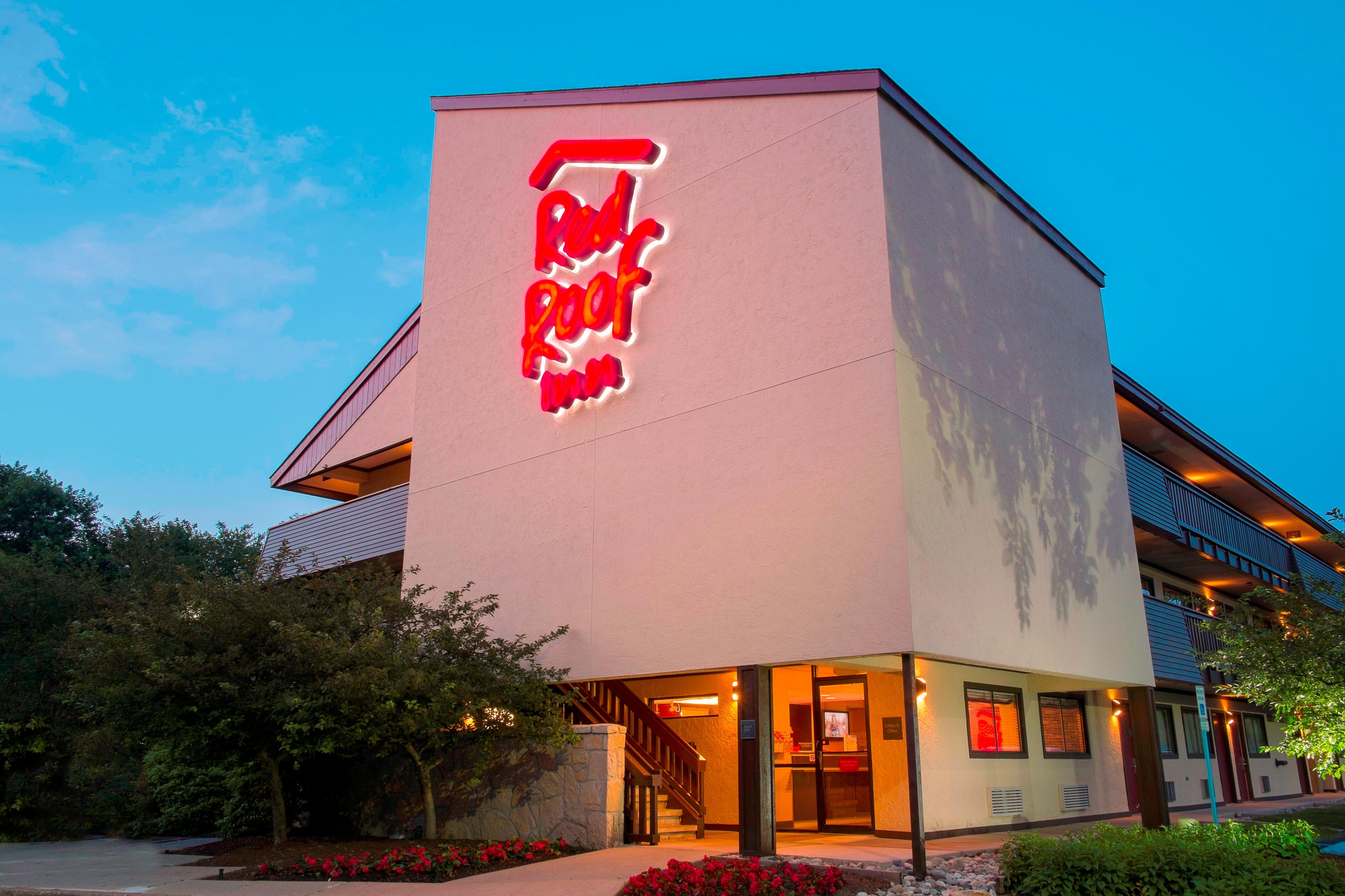 Red Roof Inn Philadelphia - Oxford Valley Langhorne Dış mekan fotoğraf